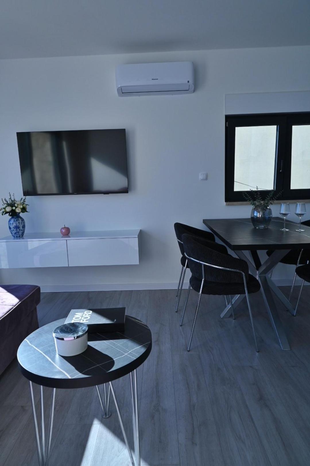 Apartment Mangata *