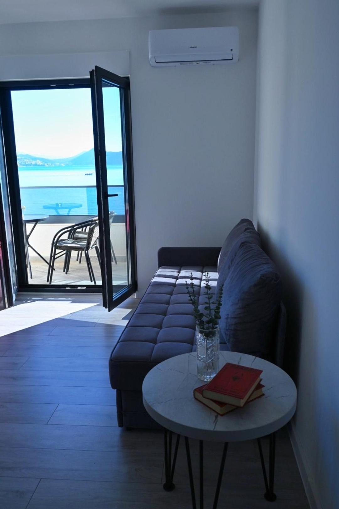 Apartment Mangata Klek