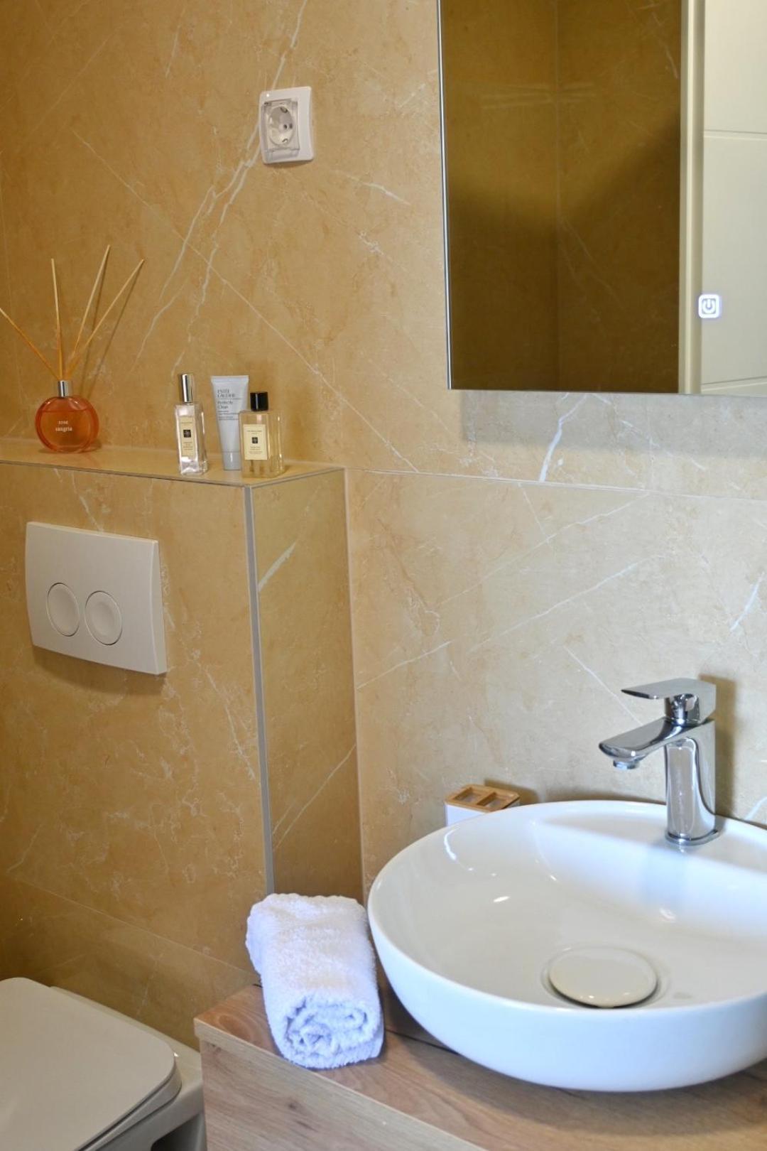 Apartman Mangata *